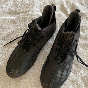 Mens size 9.5 ADIDAS football cleats